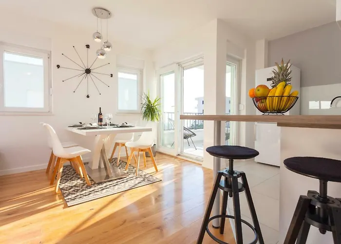Apartment Frane